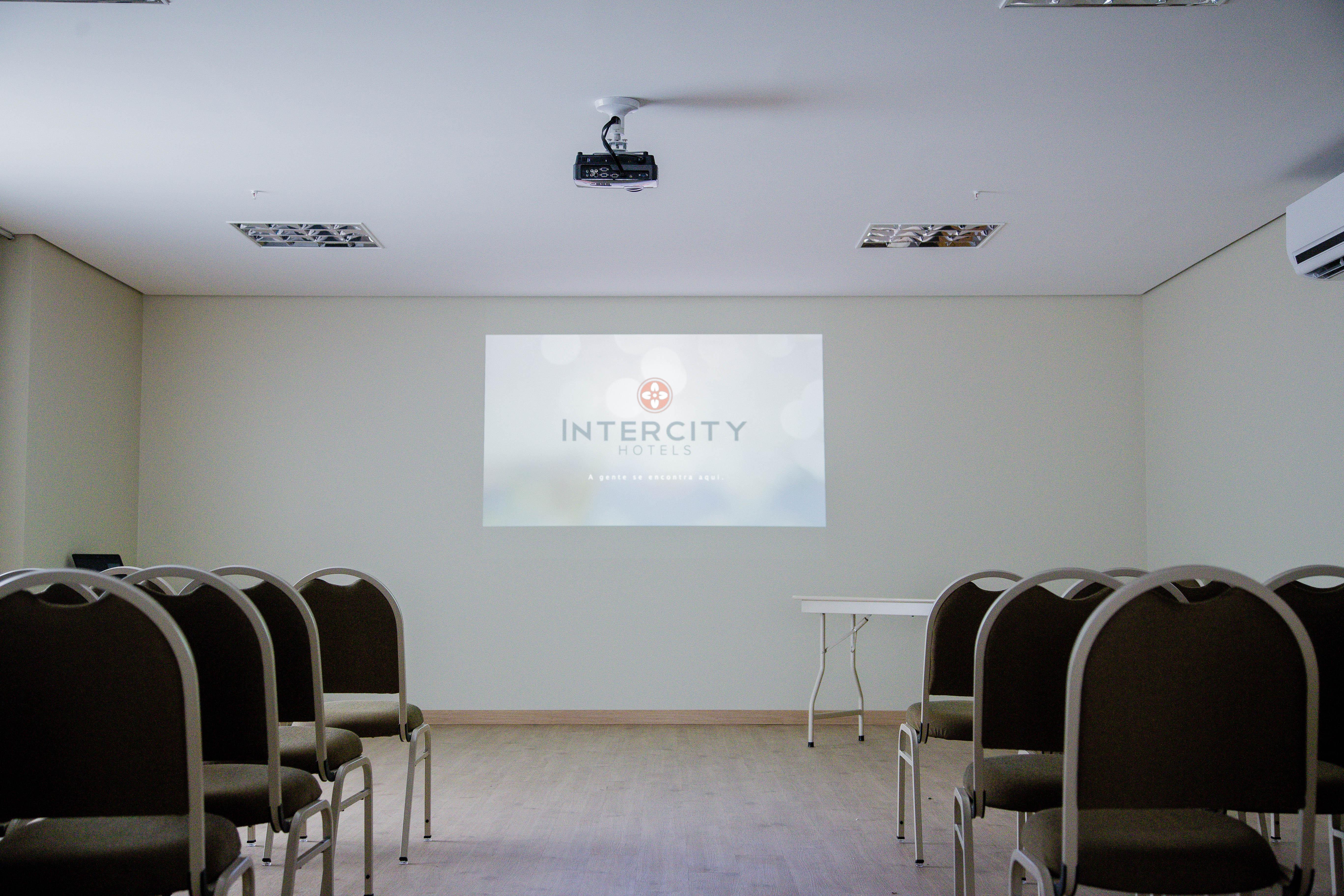 Intercity มอนเตสกลารอส ภายนอก รูปภาพ