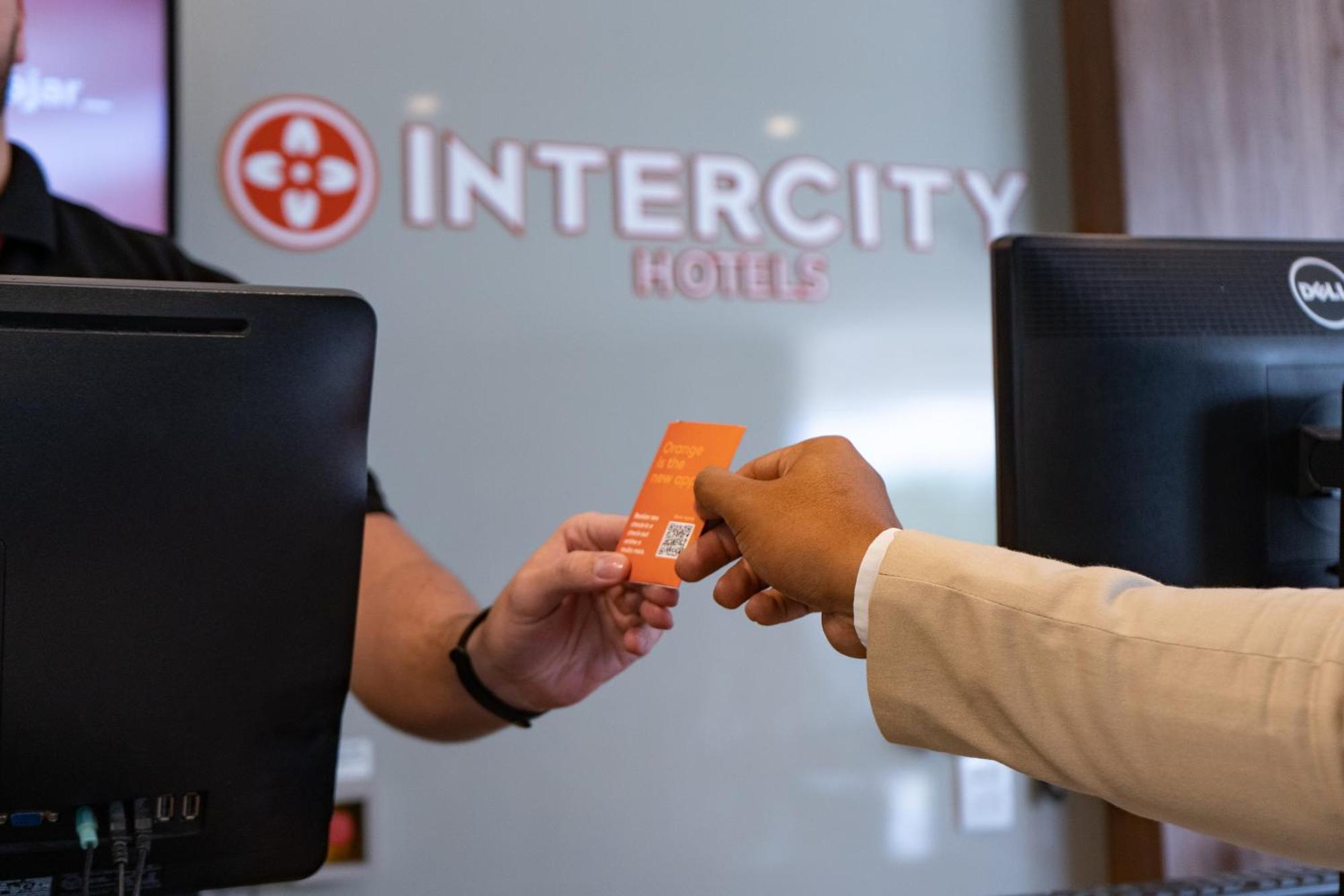 Intercity มอนเตสกลารอส ภายนอก รูปภาพ